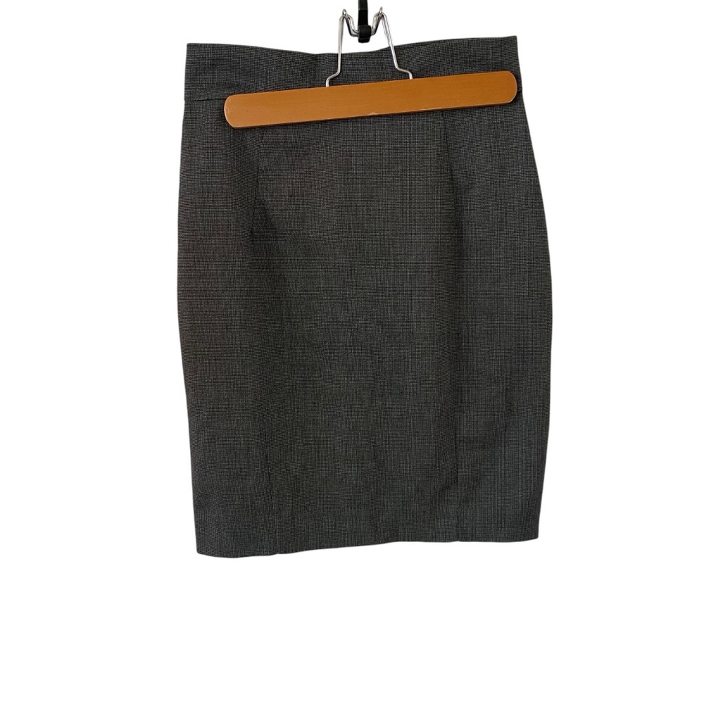 H&M Size 4 Gray Pencil Skirt High Waist Business Work Office Career Classic